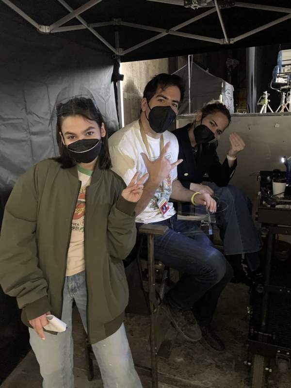 狮门《无主之地》电影正式开拍 小缇娜主演晒出片场照